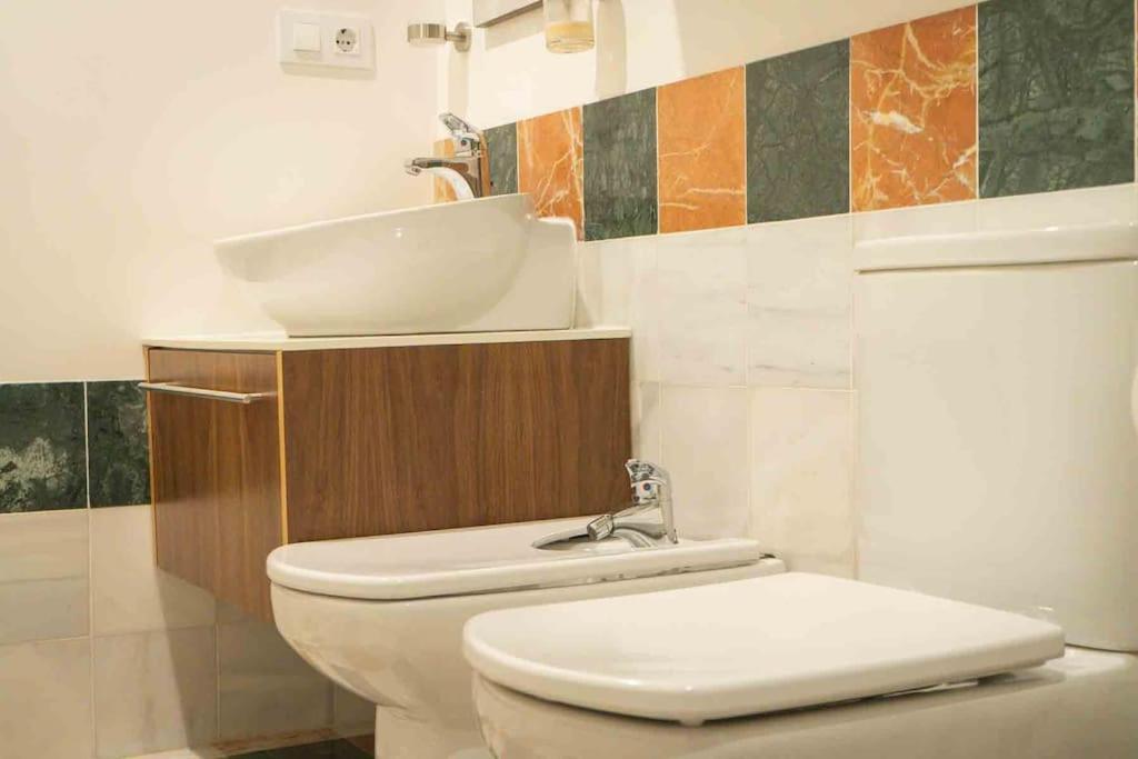 Apartamento Nuevo Junto A La Catedral De Sevilla Exterior photo